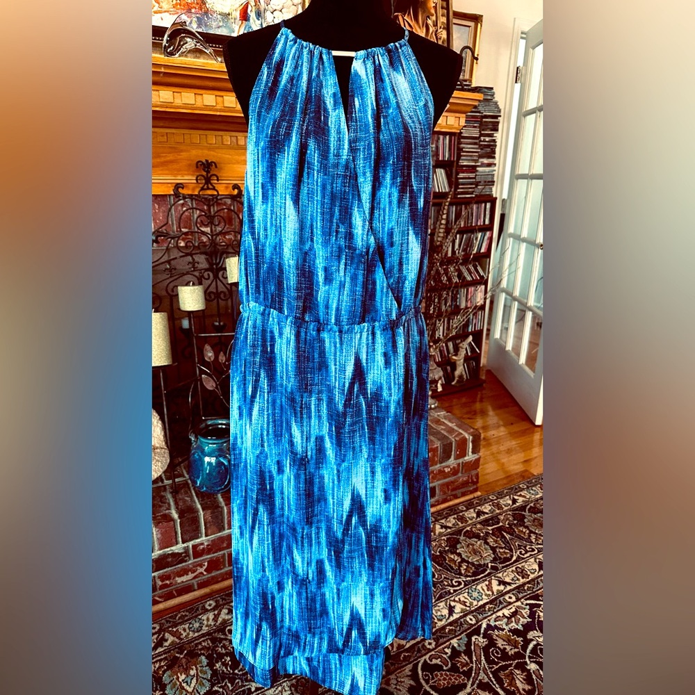 Michael Kors NWT size 16 Blue Dress with Elegant Silhouette